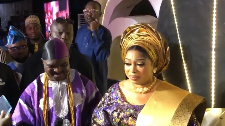MOMENT ALH ABASS AKANDE OBESERE FANS SURPRISED HIM WITH A GIFT