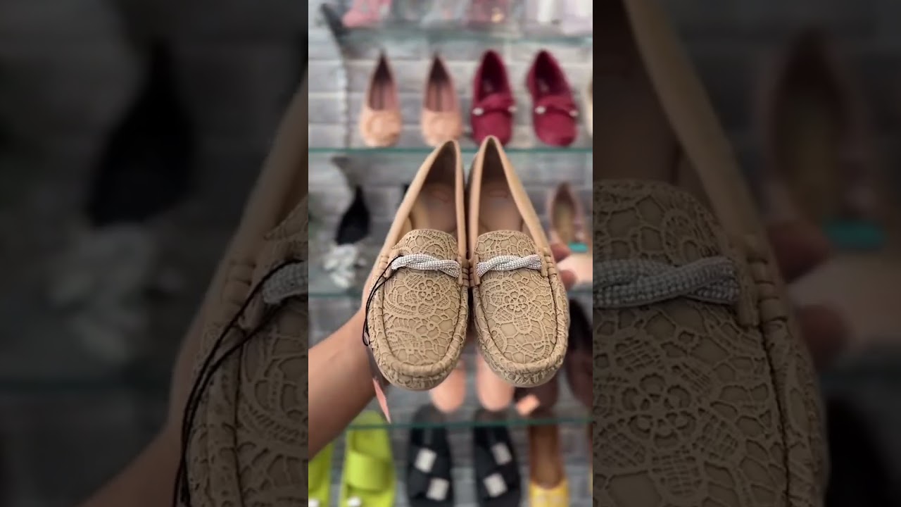 Puhor's latest collection of fashion loafers! 👞✨ Perfect for every occasion. 