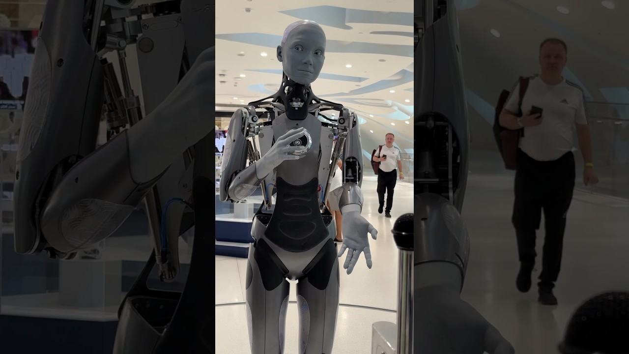 speaking robot in Dubai 