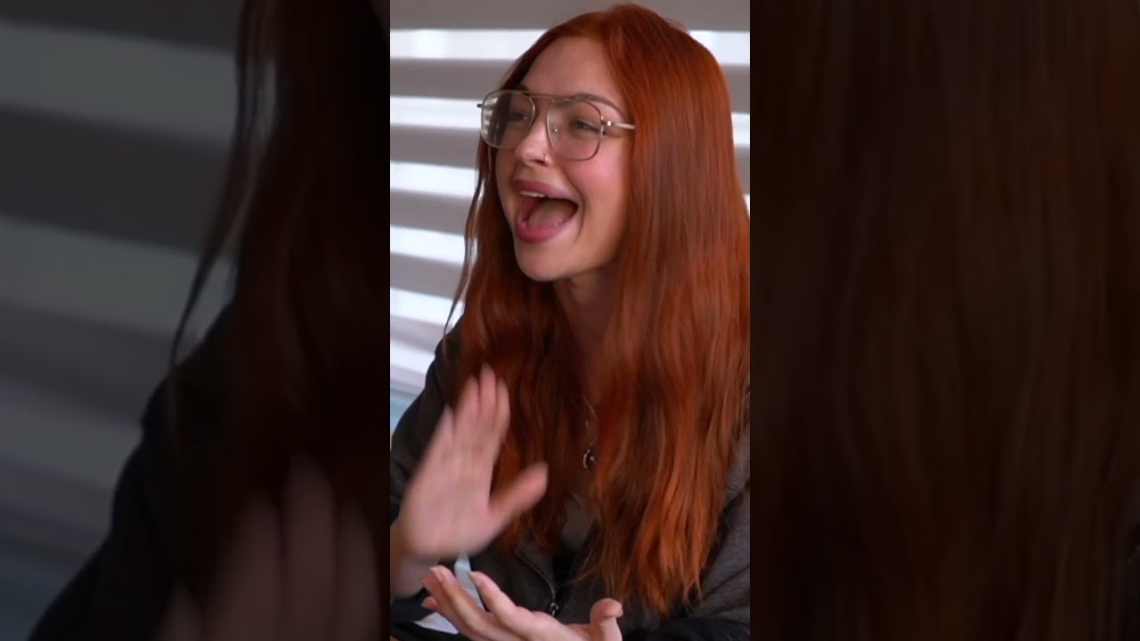 Overdone Smacking @noelleperdue 