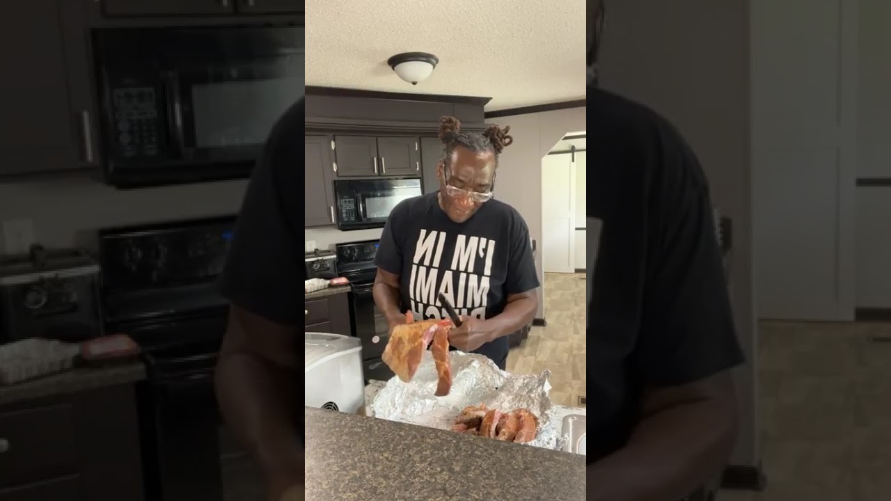 Mrs Netta is cooking Ribs, Potato Salad and Baked Beans for Charles lunch