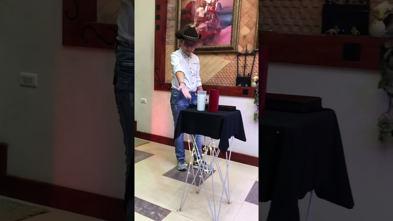 Vanishing Glass of Milk by Bazar de Magia