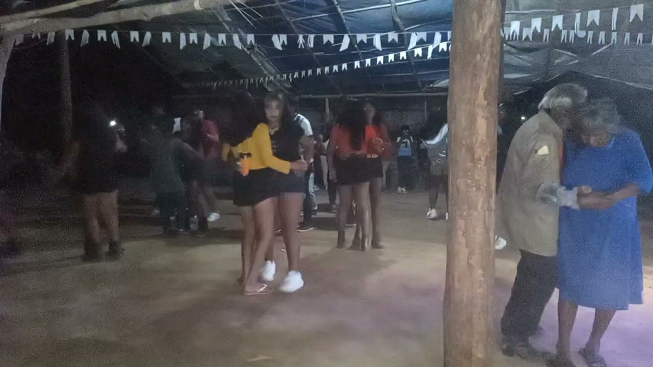 Festa na aldeia Cachoeira 2025