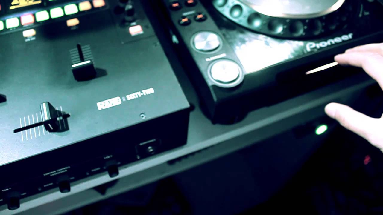 Pri yon Joni Giglog 7/27/2013 FULL HID CDJ-2000Nexus, Rane 62, SSL, & Midi Controller