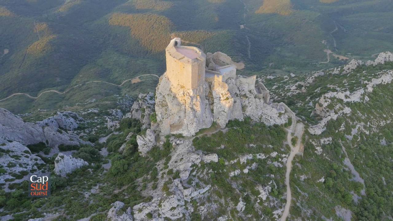 Quéribus, un vertige d'émotion - Cap Sud Ouest