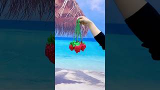 Fresh Pick: The Adorable Strawberry Folding Bag#shorts #viralvideo #trending #utubeshorts