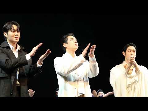 2021.12.29 뮤지컬 '곤투모로우' 커튼콜데이_f.송원근