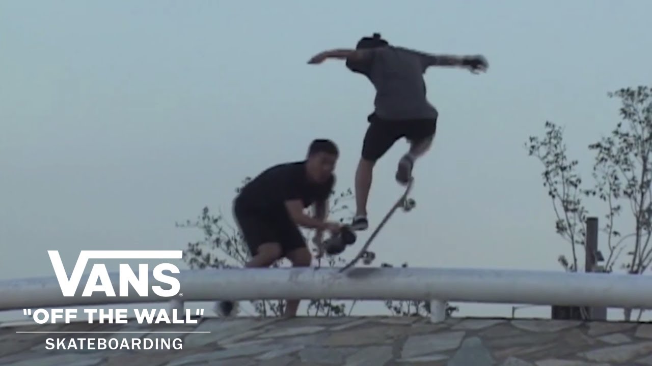 how to put on a baby sling