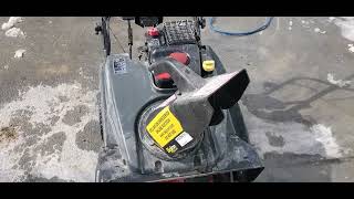 Briggs & Stratton 1022EX Snowblower - Selling on BigIron Auctions