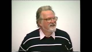 ENH1010 Reading Literature lecture - Writing Essays (1997) | Monash University