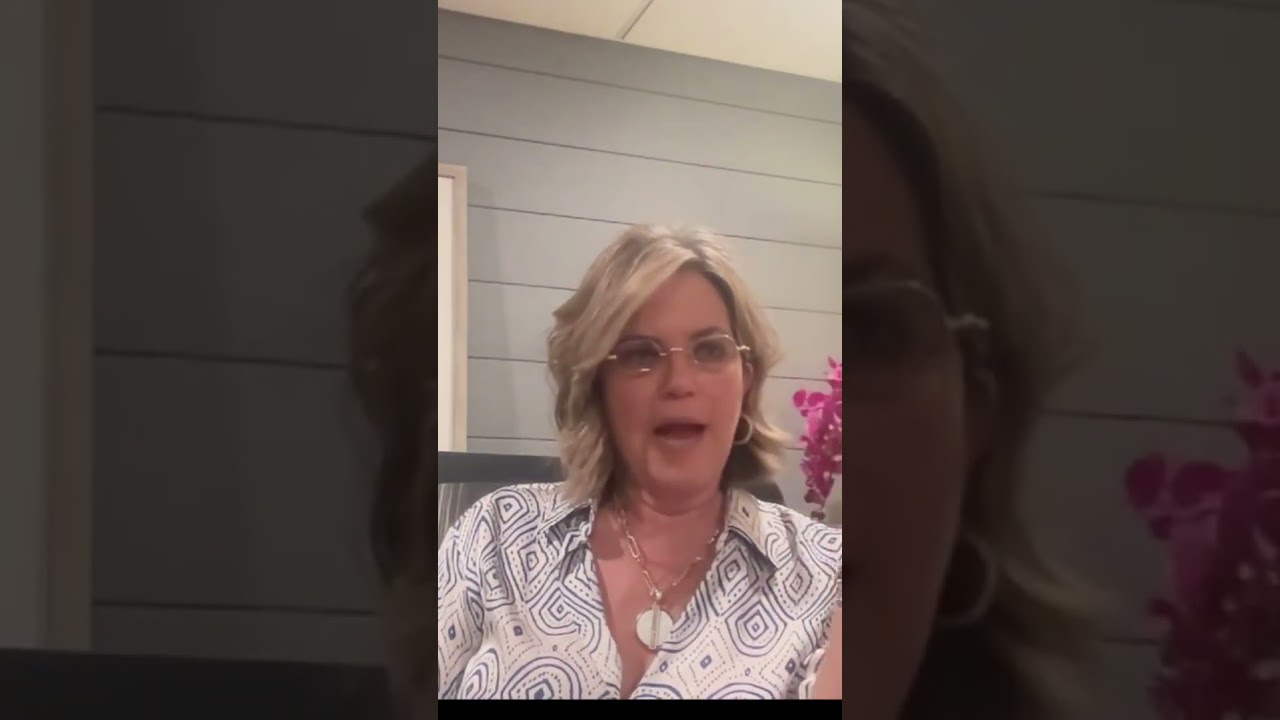 Melanie Smith remembers meeting with Chaka Kahn and they bonded over their love of Karen Carpenter.