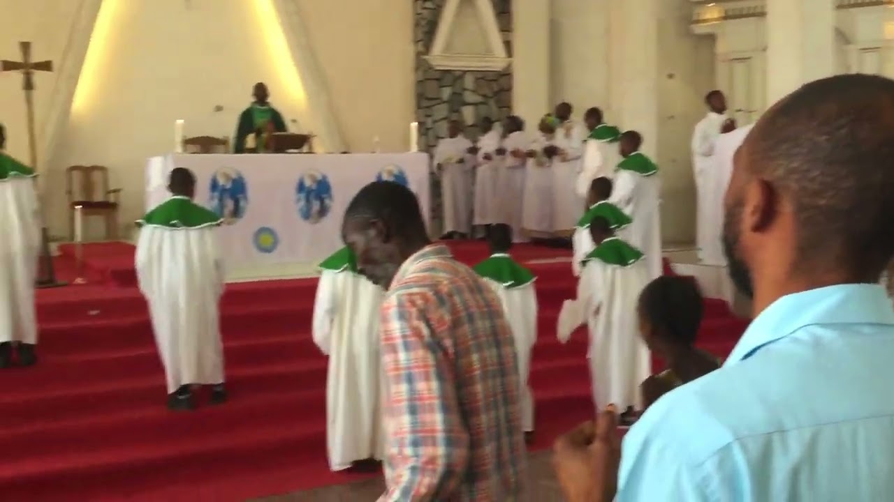 Sifa (saint Paul) Par La Chorale Marie Consolatrice - St Augustin de Karavia