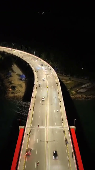 nongkrong malam di jembatan merah jayapura