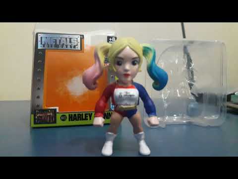 Boneca da Arlequina