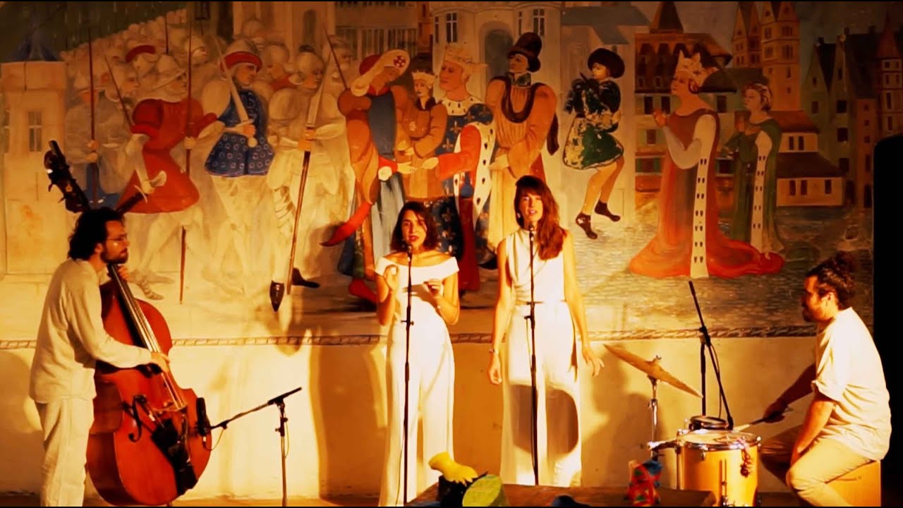 LEÏ 𝑞𝑢𝑎𝑟𝑡𝑒𝑡 · Bébé Lune · live session au château d'Alba