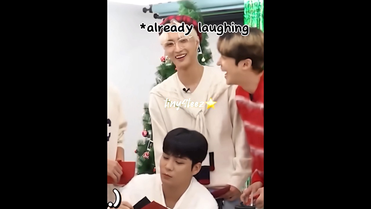 Throwback to this cute moment🤭❤️