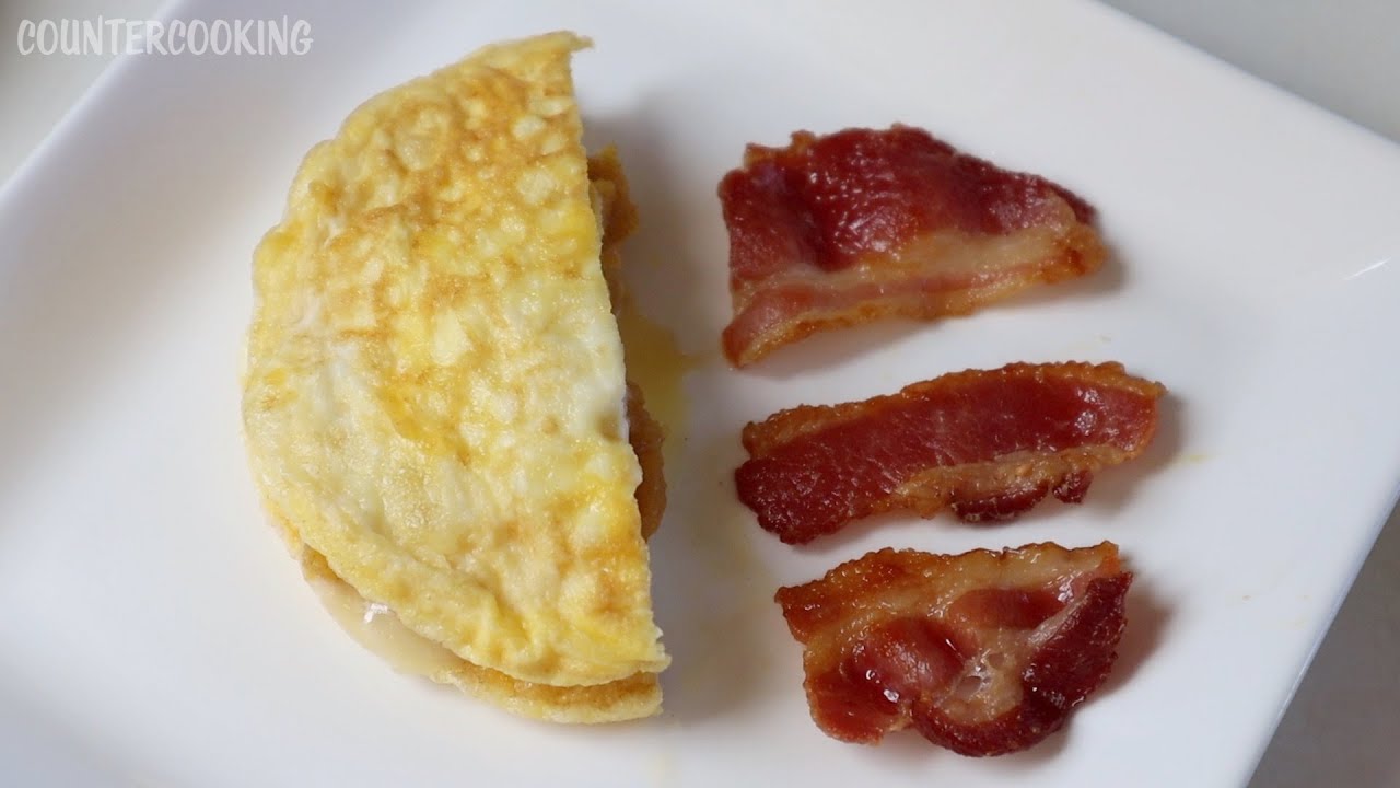 Cooking An Egg On A Dash Mini Griddle 