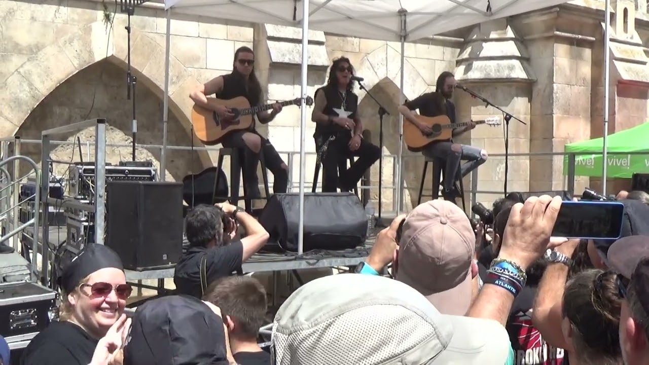 ROBIN MCAULEY (Irlanda)en Acustico en la Catedral - 8º ZURBARÁN ROCK (Burgos) 19-07-2025