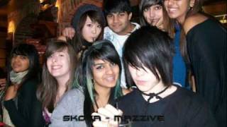 Skova - Mazzive Resimi