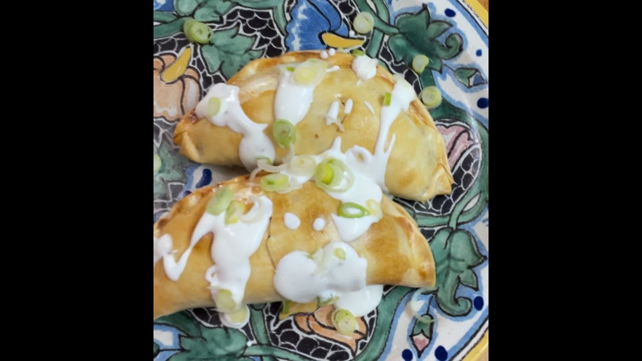 SOUTHWEST CHICKEN EMPANADAS YouTube