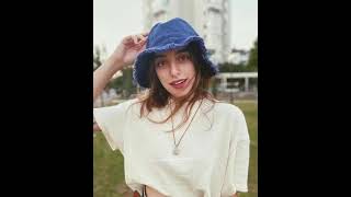 Damlasu Ikzoğlu Ve Çağla Şimşek Edit