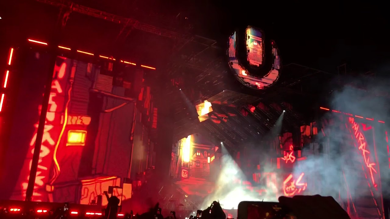 The Chainsmokers Ultra Music Festival 2018 YouTube