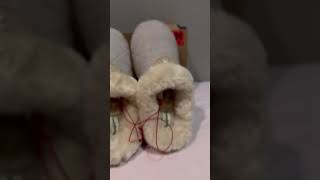 The best winter slippers #shorts #asmr #winter #slippers