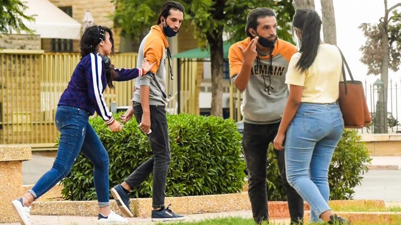 حمقت تيتيز كعيتهم | طلبت منهم مكالمة هاتفية ردوني أنا نصاب 🤣🤣 اللهم هذا منكر