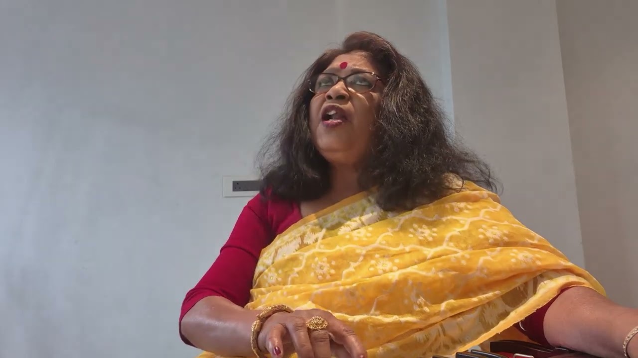 #O Polash O Shimul#Lata Mangeshkar @Nivedita folk songs 