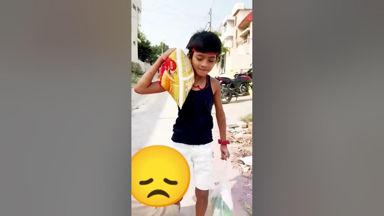 9 years old kid before holi đđĽ| indian family #shorts #indian #relatable #chotabhai #holi 9 years old kid before holi đđĽ| indian family #shorts #indian #relatable #chotabhai #holi
