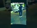kkk tadinho o pescoço deve tar doendo