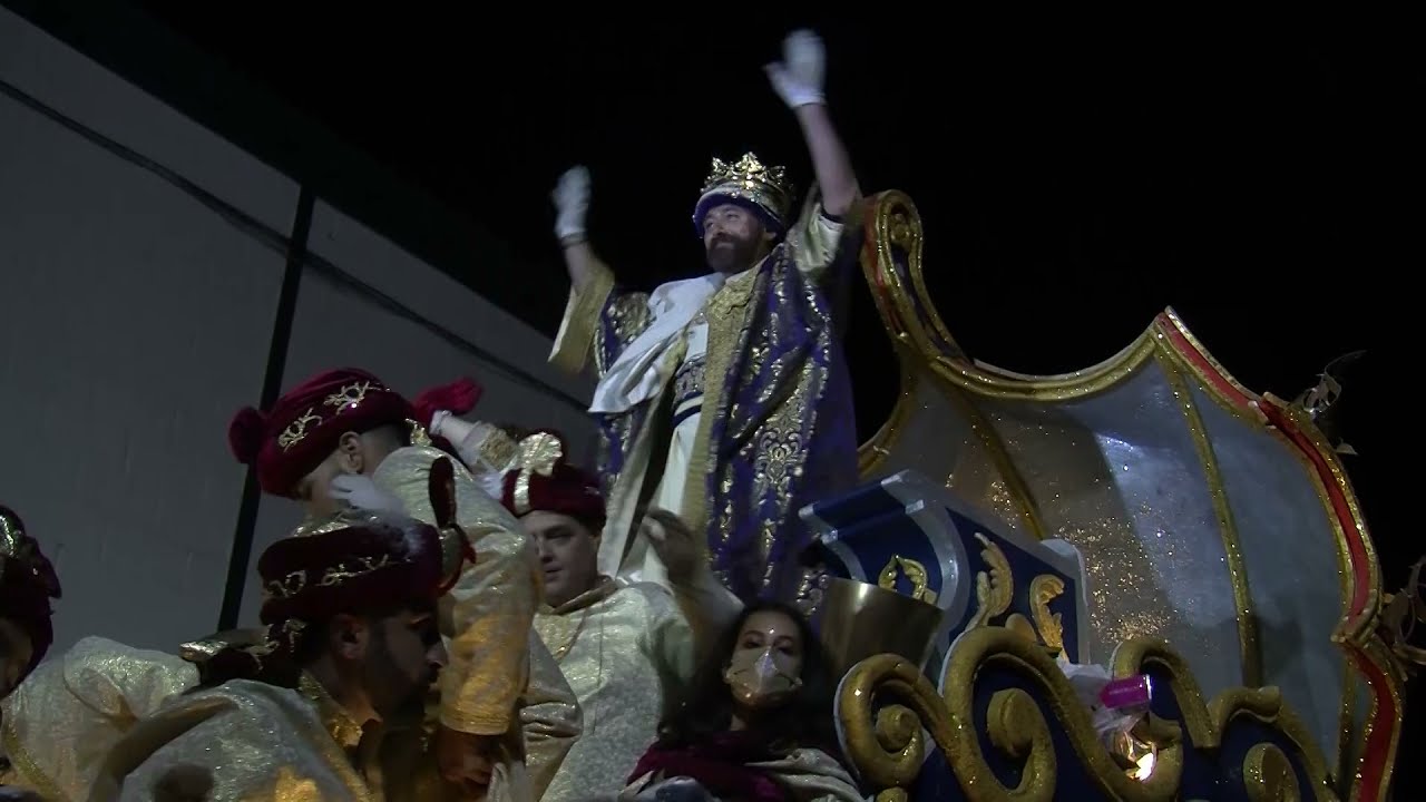 Cabalgata de Reyes Magos de Carmona 2022 - Recogida