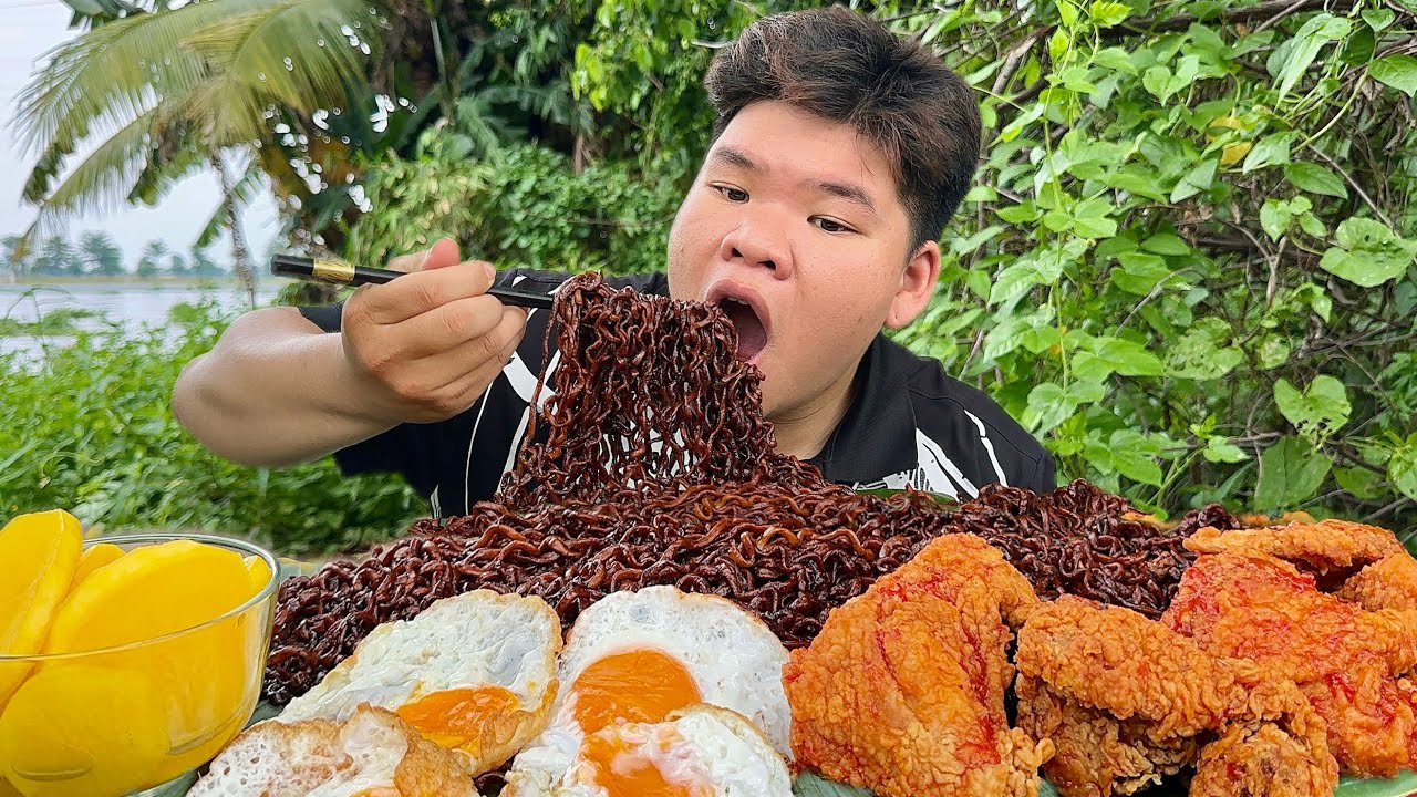 Gà Rán Sốt Cay Mì Tương Đen Siêu Ngon Ngoài Sức Mong Đợi | Dương Doubar