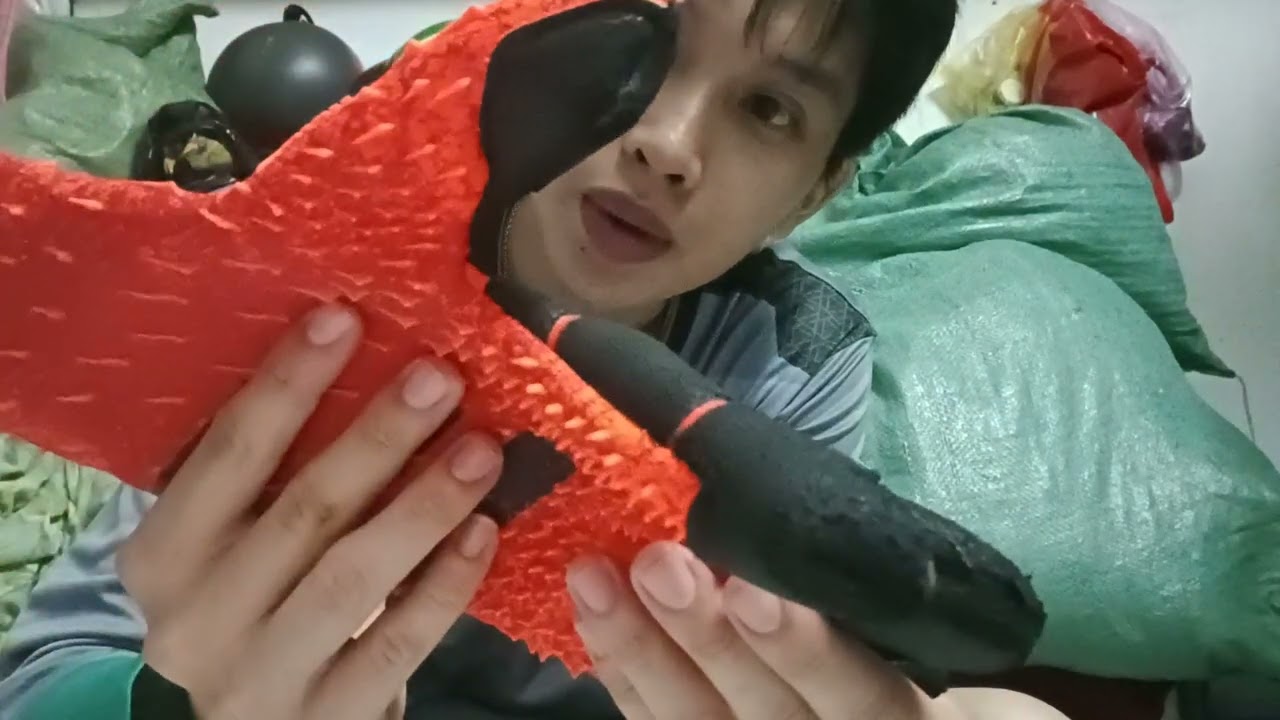 Review găng tay thủ môn adidas predator freak hibrid 2021 màu cam đen