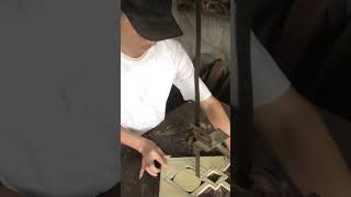 How to\\The art of shaping wood with a rudimentary wire saw is really easy
