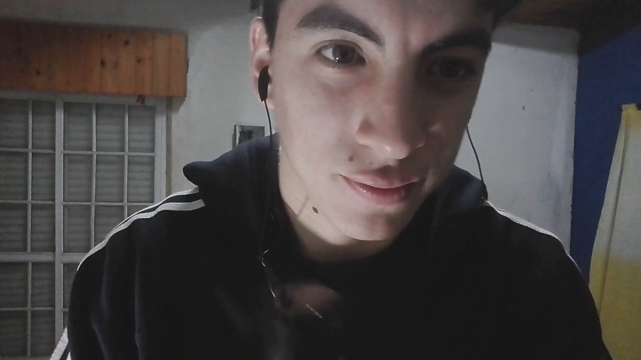 ASMR-ESPAÑOL-muchas COSQUILLAS para vos!