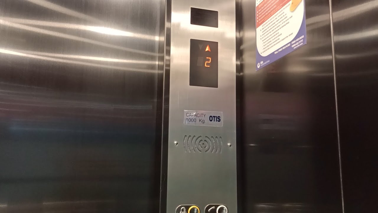 Refurbished OTIS Gen2 elevator at Inorbit Mall in Vashi, Navi Mumbai