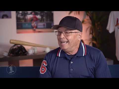 Vidéo: Le softball est-il plus dur que le baseball ?