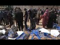 Bande gaza  prs de 300 corps exhums dans des fosses communes  khan youns