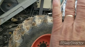 How the M2 Gleaner combine works