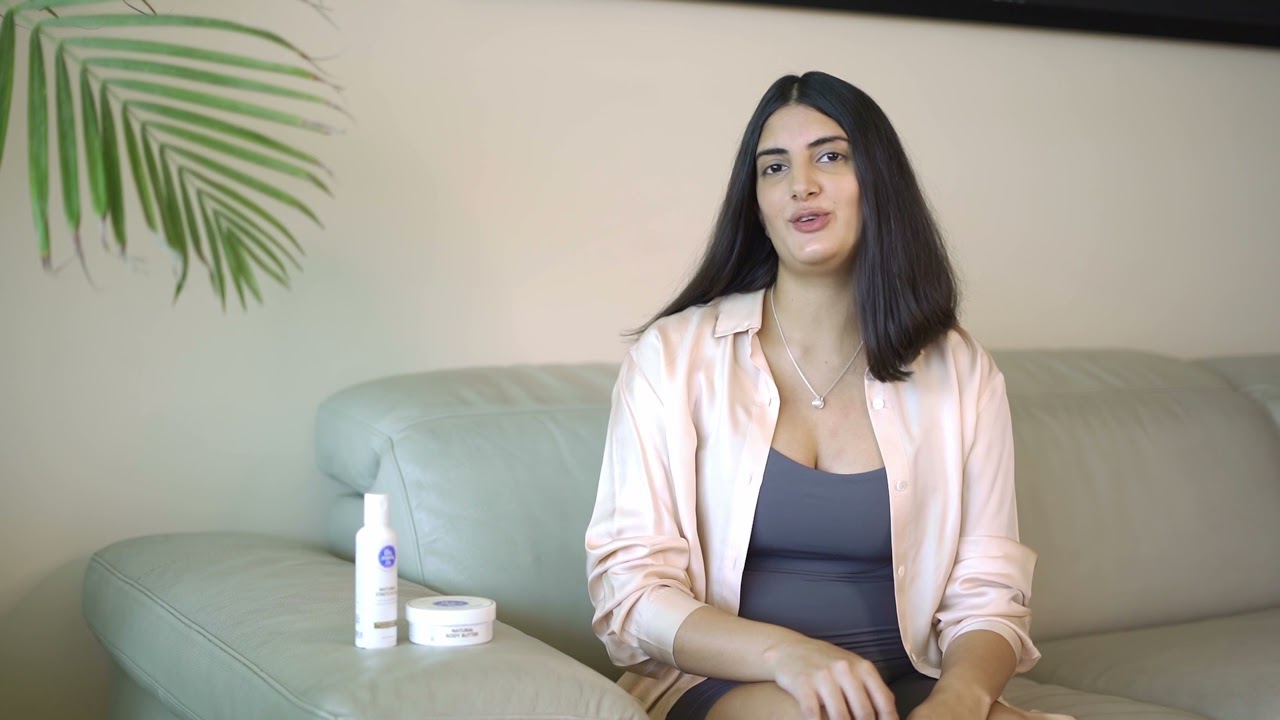 Reduce Stretch Marks With Natural Stretch Marks Bundle | The Moms Co.