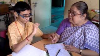 This is how a student with Deafblindness write his exams