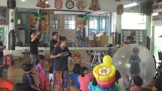 タイ バンコク・孤児院での慰問バルーンショー①　～ ボランティア公演報告 ～