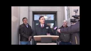 **Mark Lauretano Presses Roberta Willis About UCONN Rape Scandal** Torrington 2/20/14
