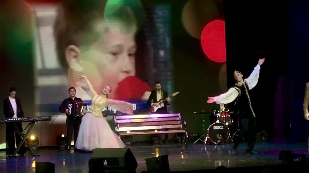Дуэт выступление. Выступление дуэт. выступление дуэта «leivo».