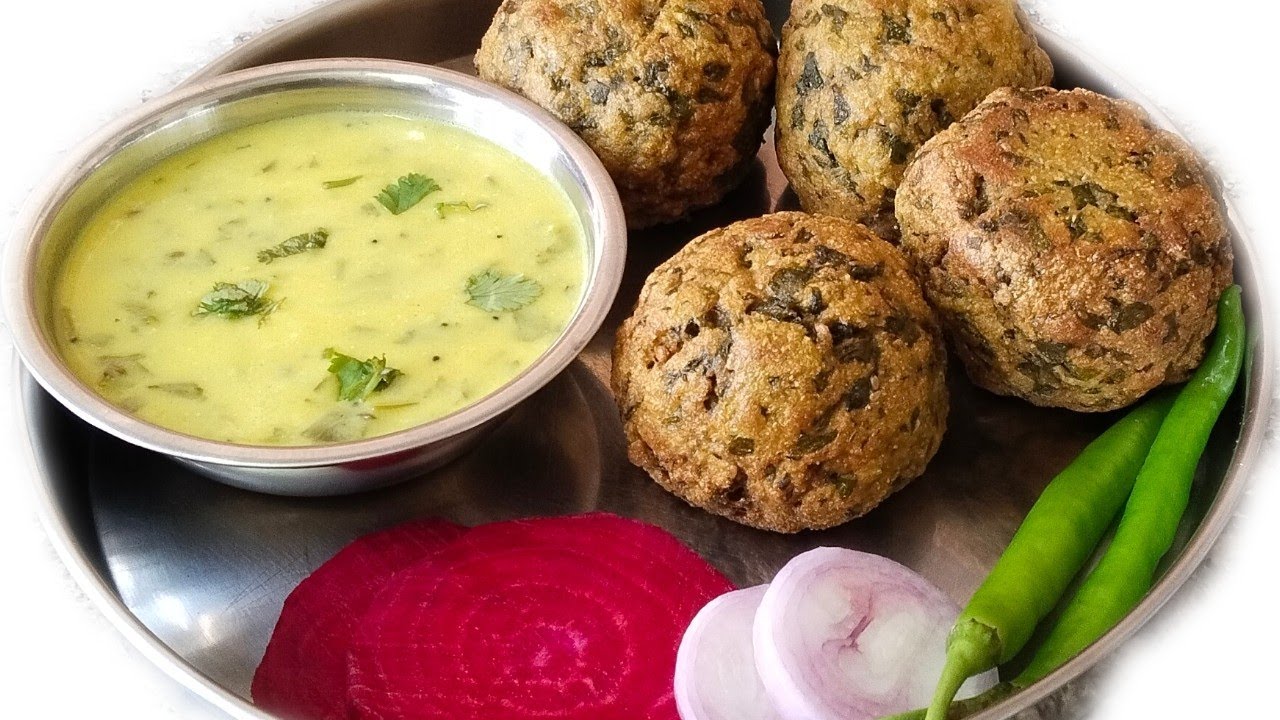 राजस्थानी स्पेशल बाफला बाटी साथ में कढ़ी इस ट्रिक के साथ बनाएंगे तो खाते ही रह जाएंगे 