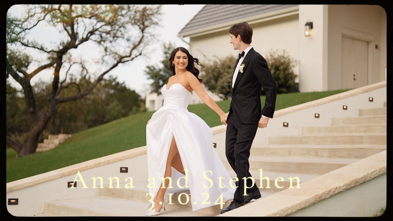 Lots of Love and Laughter in Luxurious Wedding at the Arlo