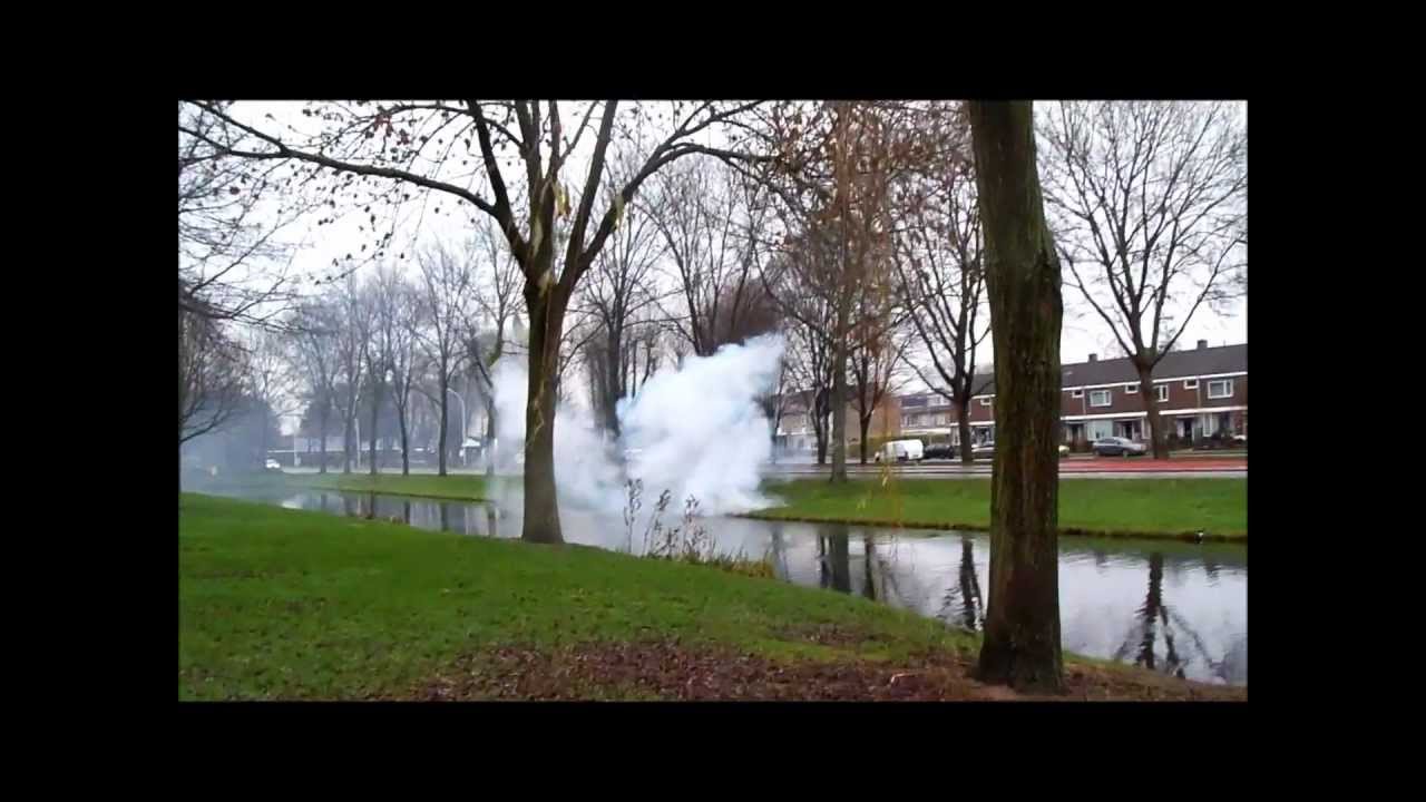 3" Titanium salutes [HD]