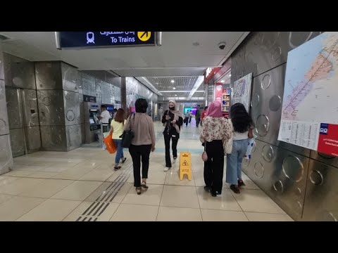 Dubai walk: City Centre Deira to Bus Stn via City Centre Metro Stn
