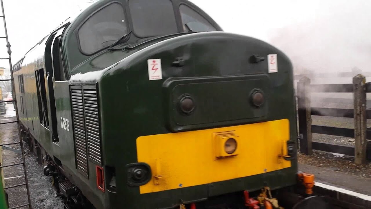 D6836 in dry dock at Alresford